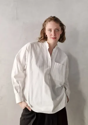 Claudia Bertini - Shirt Mercato Paper