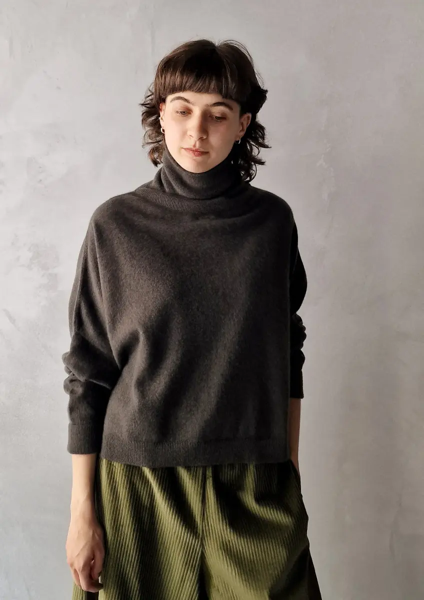 Dusan - T-Neck Sweater evergreen