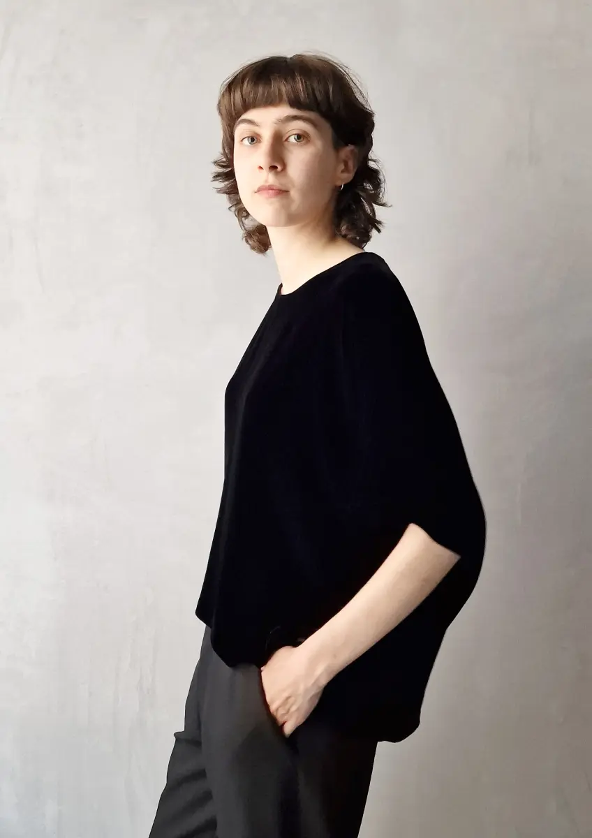 Dusan - Velvet T-Shirt black
