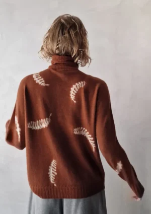 Suzusan - Raglan Sweater brown/sand