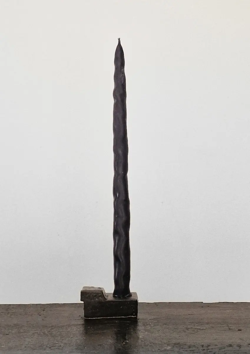 Oberflacht - Root black