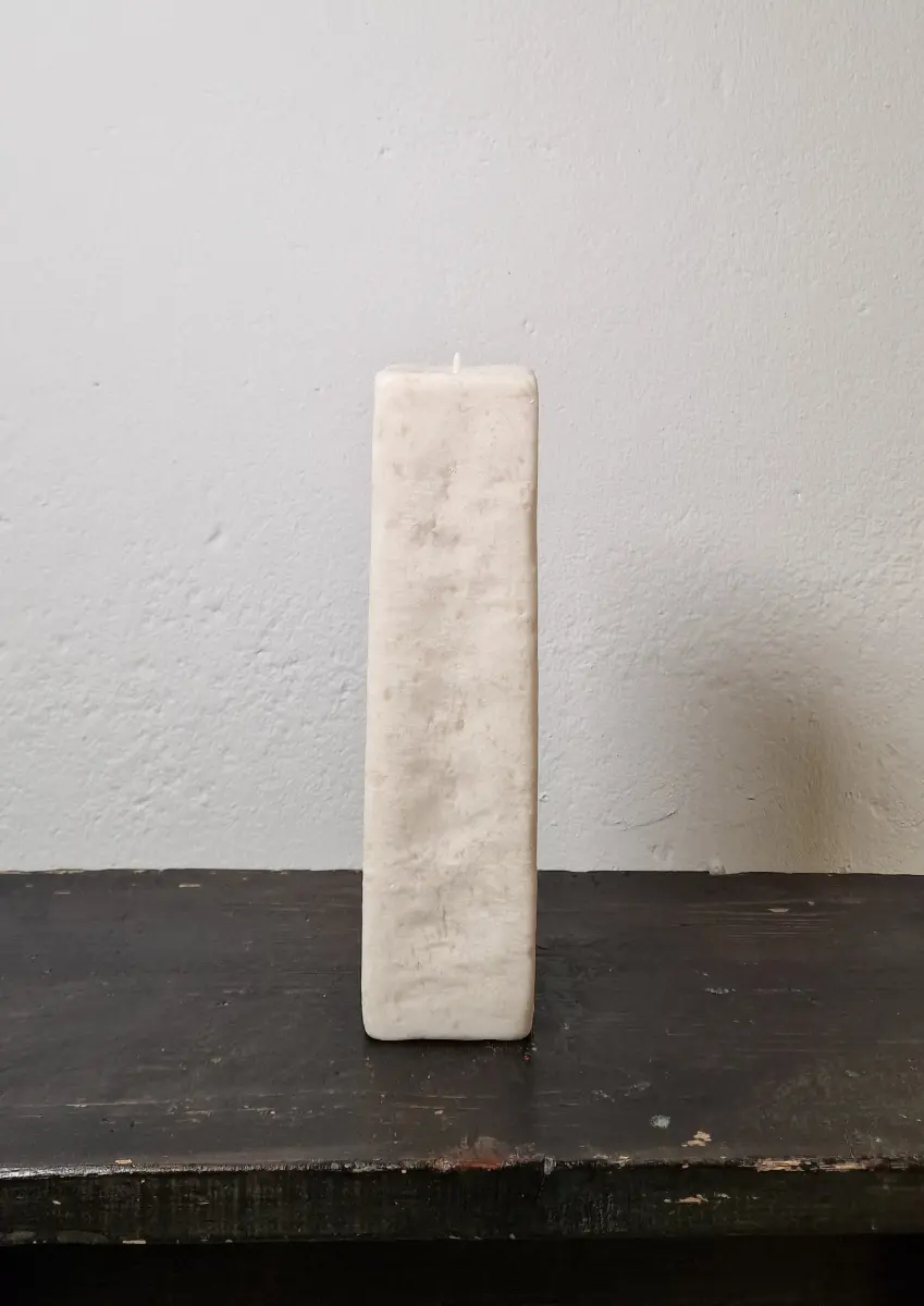 Oberflacht - Klotz 1 High parchment