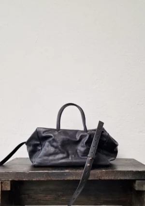 Bea Mombaers - Shoulderbag black