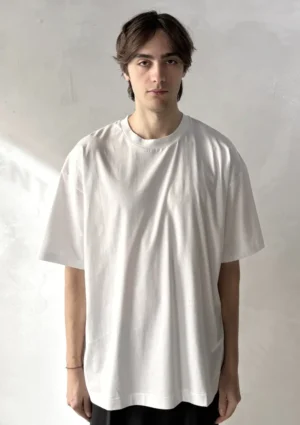 Aton - Oversized T-Shirt white