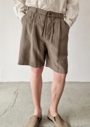 Aton - Loose Fit Shorts beige