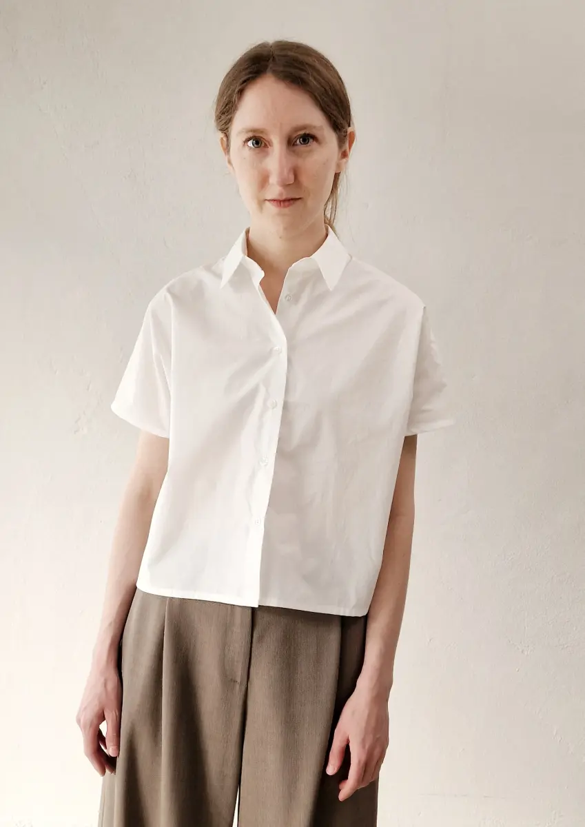 Dusan - Cropped Shirt white