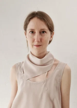 Monique van Heist - Tanktop Wife powder + Le Petit powder