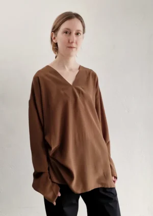 Monique van Heist - Shirt V-LOL brown