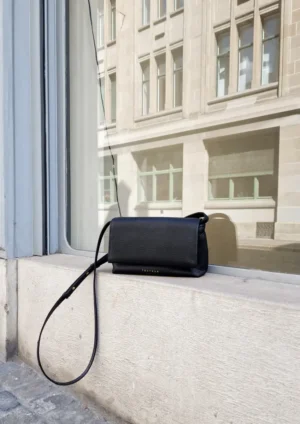 Tsatsas - Amos black