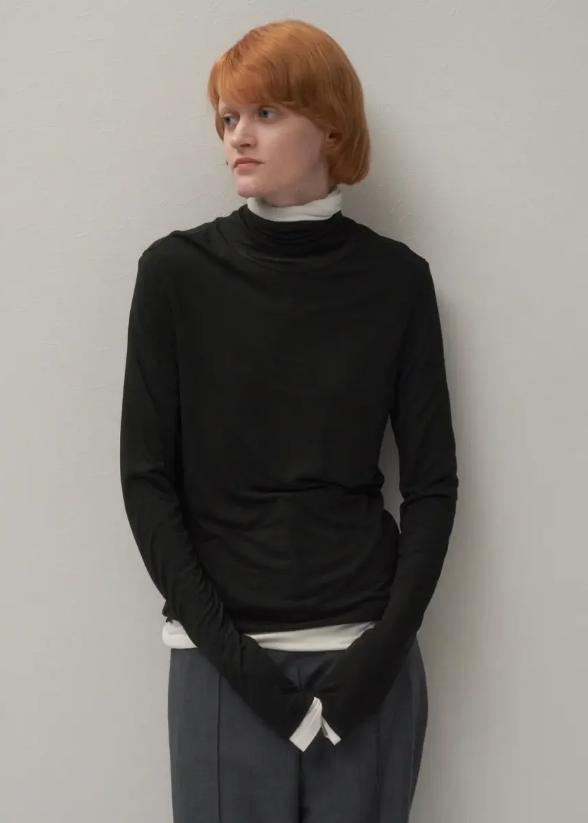 Aton - Turtleneck black