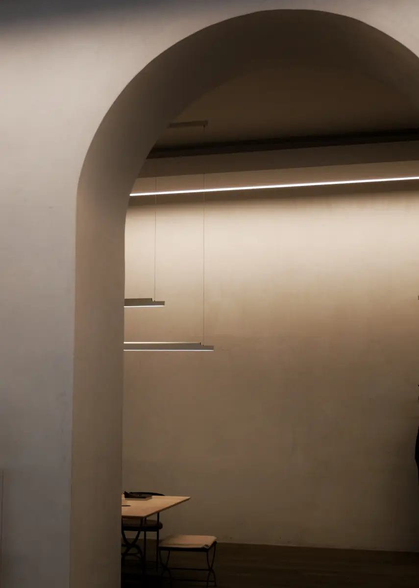 THE APARTMENT STORE