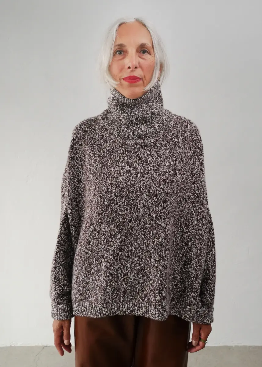 Dusan - T-Neck Sweater wine