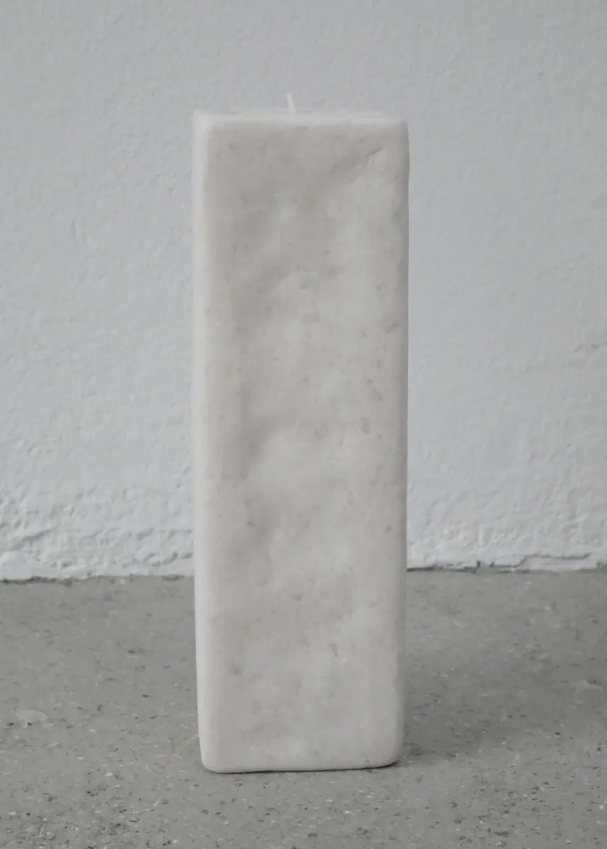 Oberflacht - Klotz 1 Low parchment