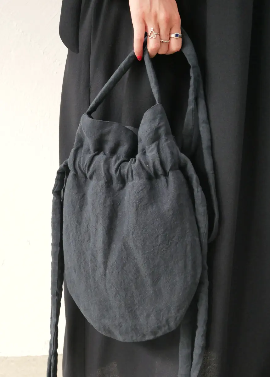 Claudia Bertini - Padded Bag navy