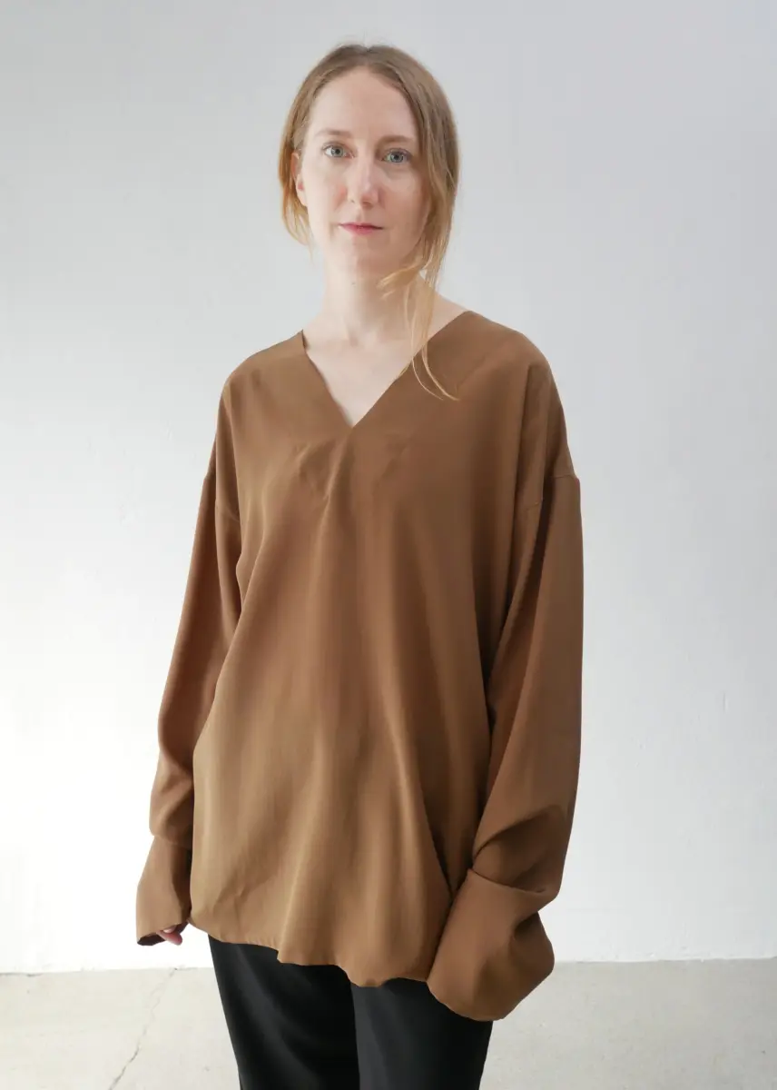 Monique van Heist - Shirt V-LOL brown