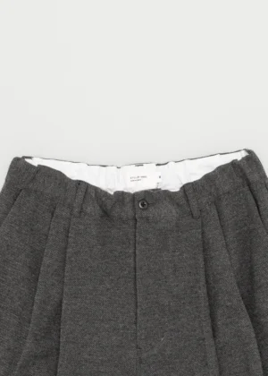 Still by Hand - Deep Tuck Pants grey
