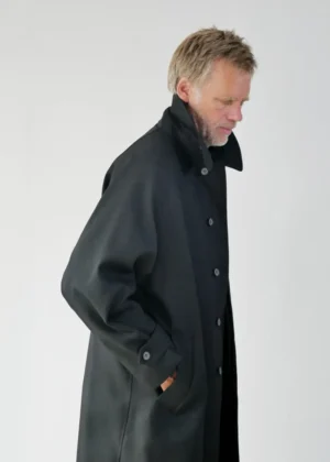 Polyploid - Long Coat B black