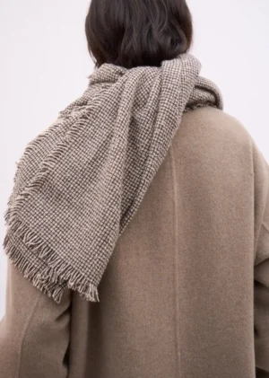 Aton - Bouclé Stole beige