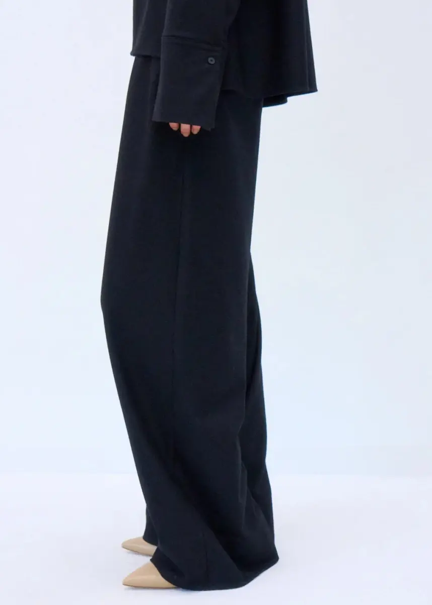 Aton - Jersey Pants black